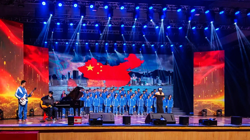 湘潭市第一中學(xué)第35屆藝術(shù)節(jié)高一年級(jí)班級(jí)合唱賽